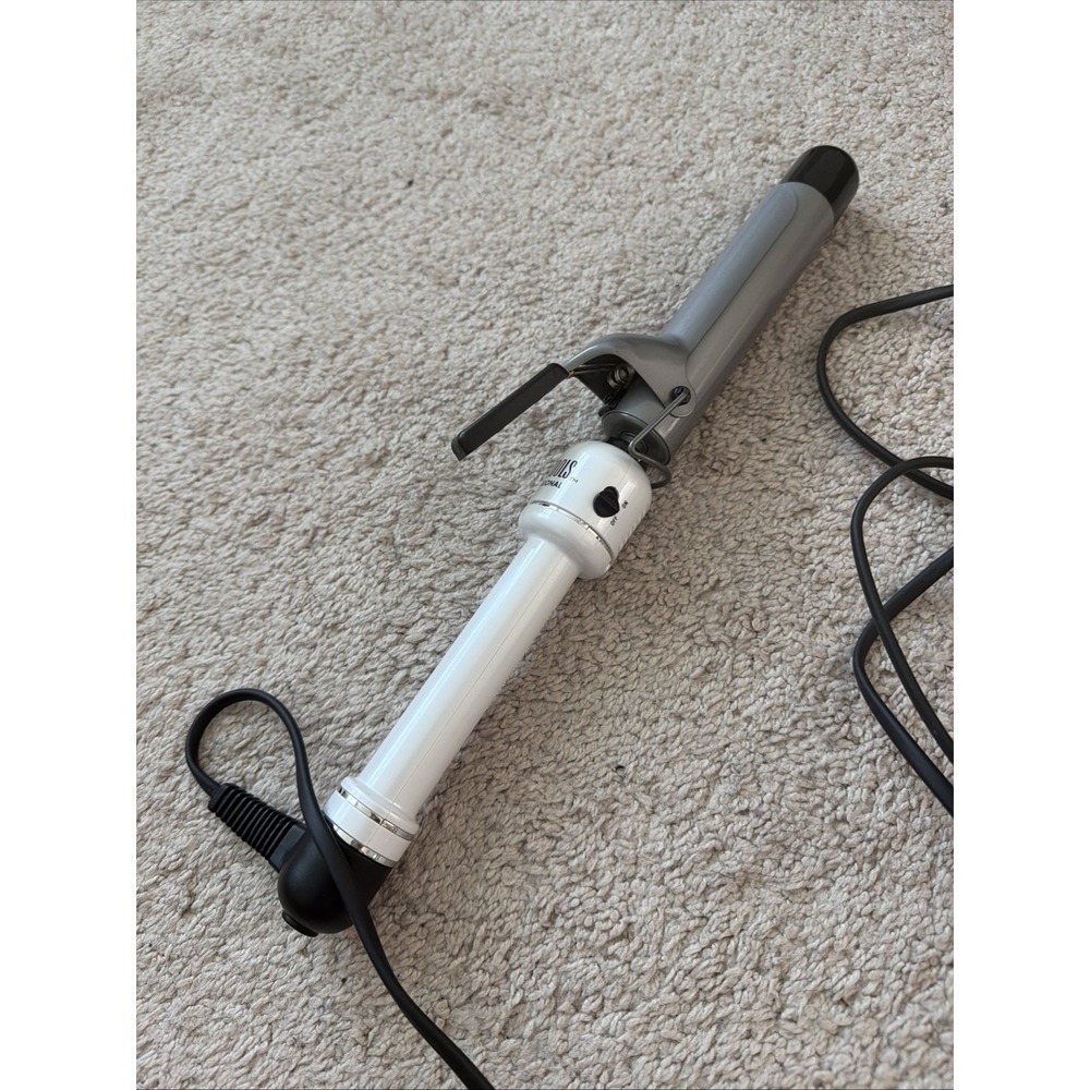 Hot Tools Professional 1.5" Nano Ceramic Salon Hair Curling Iron - Picture 2 of 6